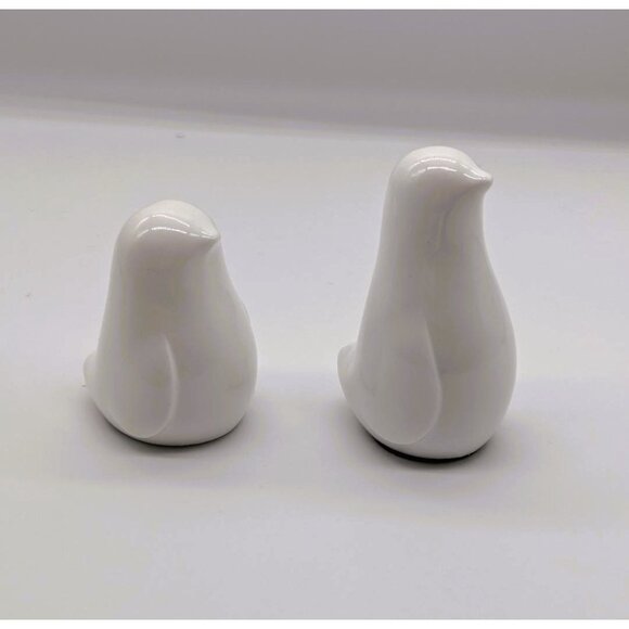 White Ceramic-Looking Penguin Figurine Set Of 2 - Picture 1 of 8